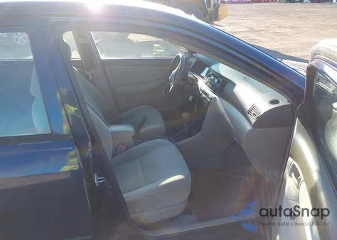 2005 Toyota Corolla Ce z USA, uszkodzony, nr VIN 1NXBR32E45Z353488